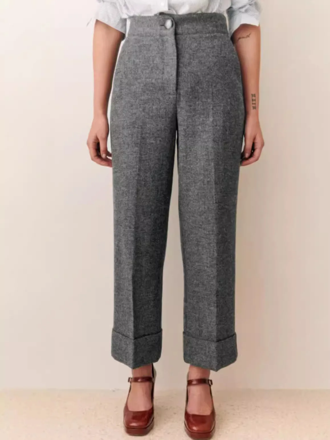 Long Trousers for Women 2024 New Spring Autumn High Waist Loose Vintage Cropped Straight Suit Pants
Long Trousers for Women 2024 New Spring Autumn High Waist Loose Vintage Cropped Straight Suit Pants
