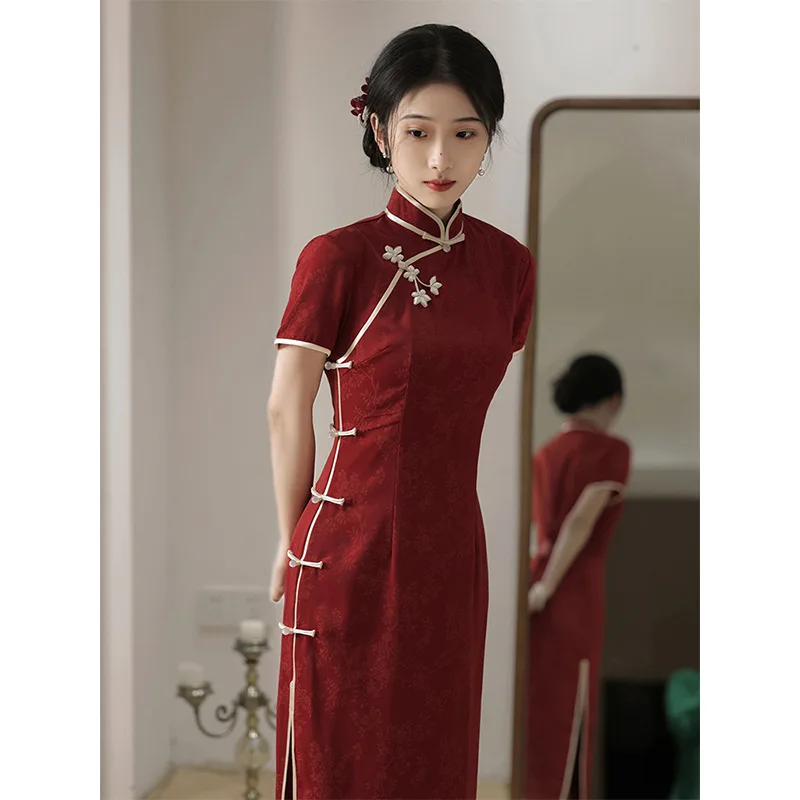 Young Bride Red Qipao Dr Wedding Engagement Par Wear Ele Sensation Chinese Sle Evening Gown Retro Faion
Young Bride Red Qipao Dr Wedding Engagement Par Wear Ele Sensation Chinese Sle Evening Gown Retro Faion