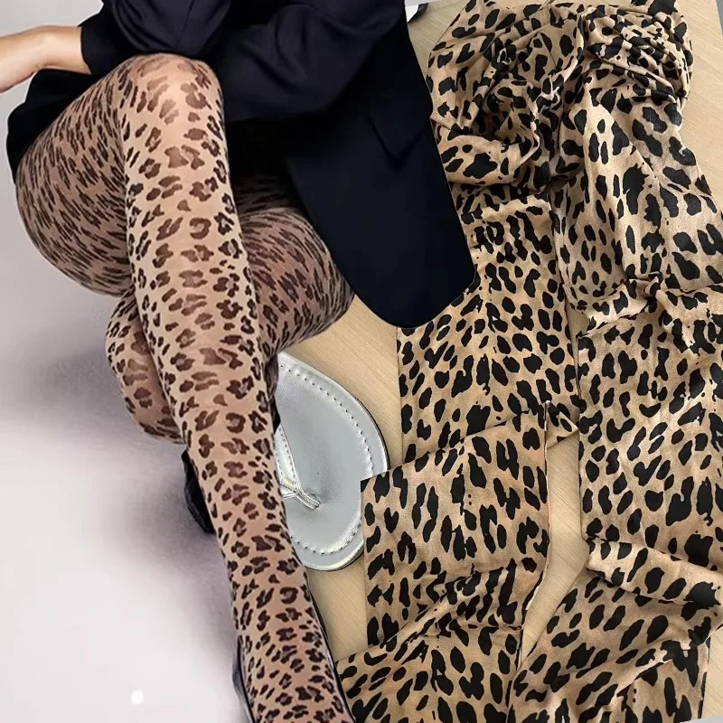 Ретро-колготки с леопардовым принтом, сексуальные, женские, бежевые, тонкие, высокоэластичные, нейлоновые, для уличной моды, с эффектом «хитти», дерзкие, для создания яркого образа
Ретро-колготки с леопардовым принтом, сексуальные, женские, бежевые, тонкие, высокоэластичные, нейлоновые, для уличной моды, с эффектом «хитти», дерзкие, для создания яркого образа