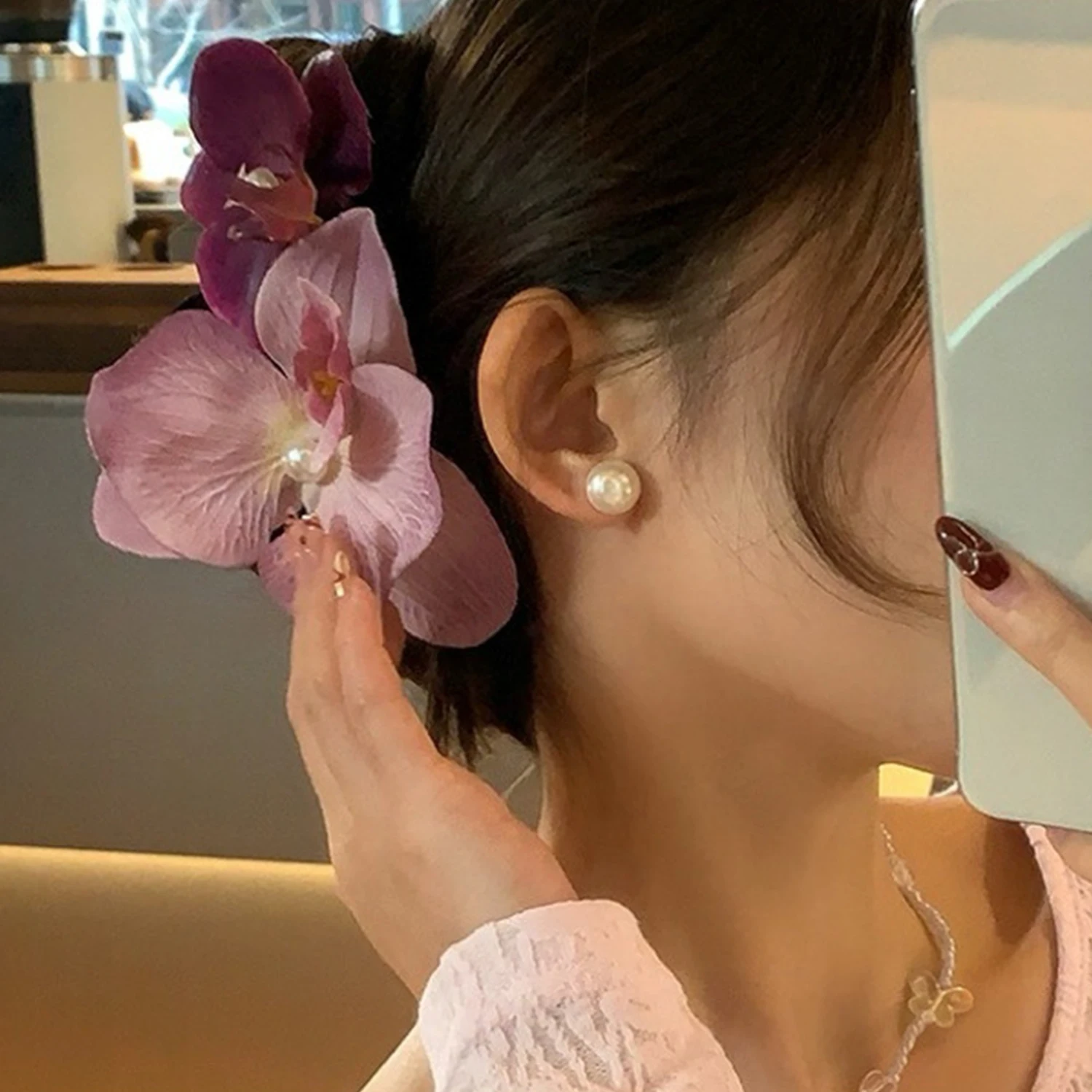 White Pearl Purple Pink Phalaenopsis Orchid Sweet Elegant Hair Claw for Women Trendy Hair Clip Headwear 2024
White Pearl Purple Pink Phalaenopsis Orchid Sweet Elegant Hair Claw for Women Trendy Hair Clip Headwear 2024