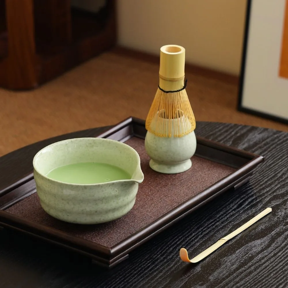 4Pcs High End Japanese Matcha Tea Set Ceramic Durable Matcha Whisk Stand Kit Vintage Matcha Chasen Set Tea Lover
4Pcs High End Japanese Matcha Tea Set Ceramic Durable Matcha Whisk Stand Kit Vintage Matcha Chasen Set Tea Lover