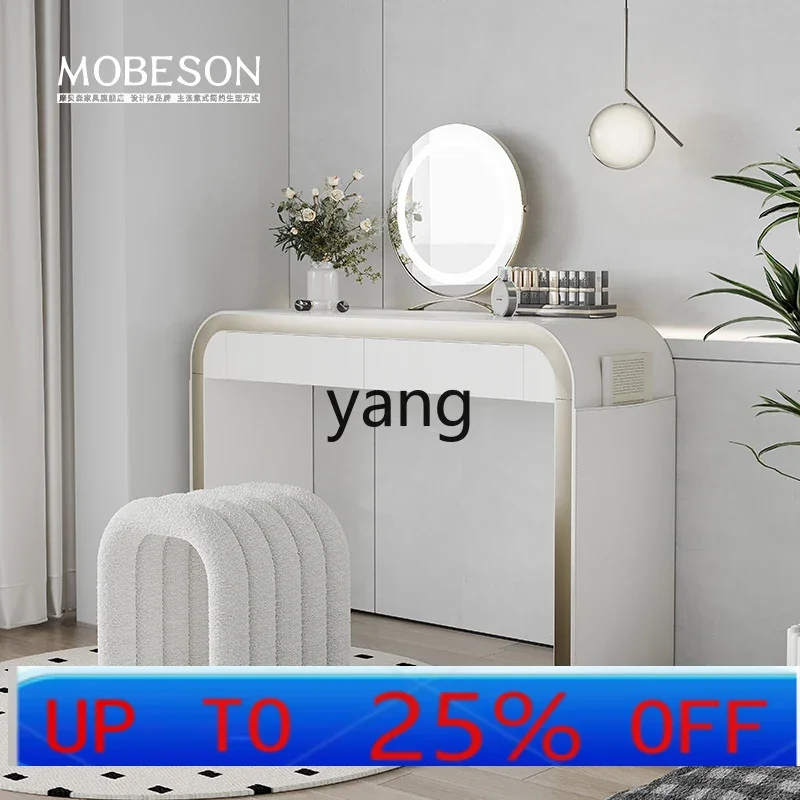 LH high-end makeup table household bedroom saddle leather modern simple small apartment master bedroom makeup table
LH high-end makeup table household bedroom saddle leather modern simple small apartment master bedroom makeup table