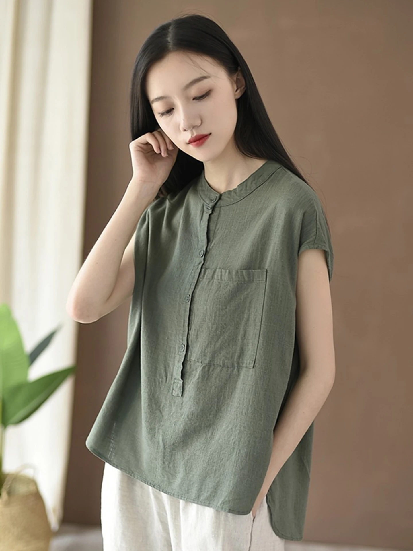 Women's Cotton Linen Shirt Summer Thin Sleeveless Loose Top Artistic Style Casual Wear Comfortable Breathable T-Shirt
Women's Cotton Linen Shirt Summer Thin Sleeveless Loose Top Artistic Style Casual Wear Comfortable Breathable T-Shirt