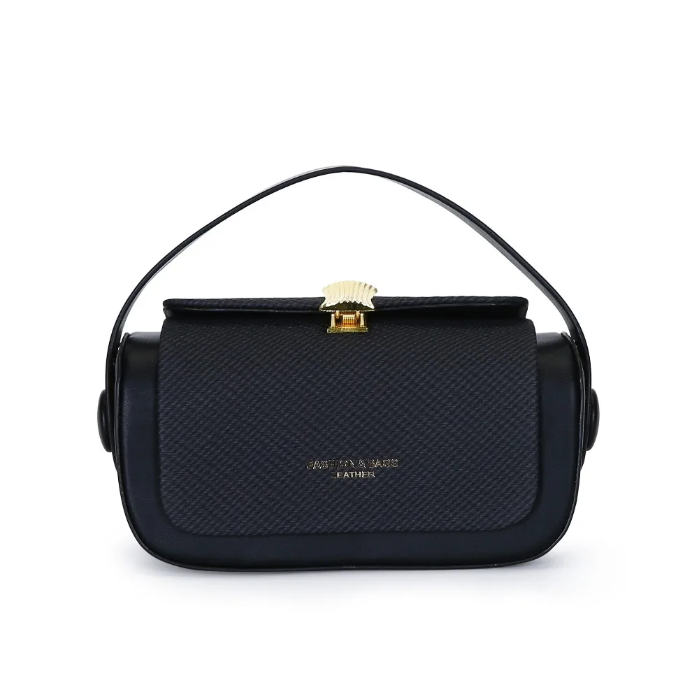 Classic Black Shoulder Bag Large Capacity Versatile Design Crossbody Bag Retro Style Square Bag Casual Occasion
Classic Black Shoulder Bag Large Capacity Versatile Design Crossbody Bag Retro Style Square Bag Casual Occasion