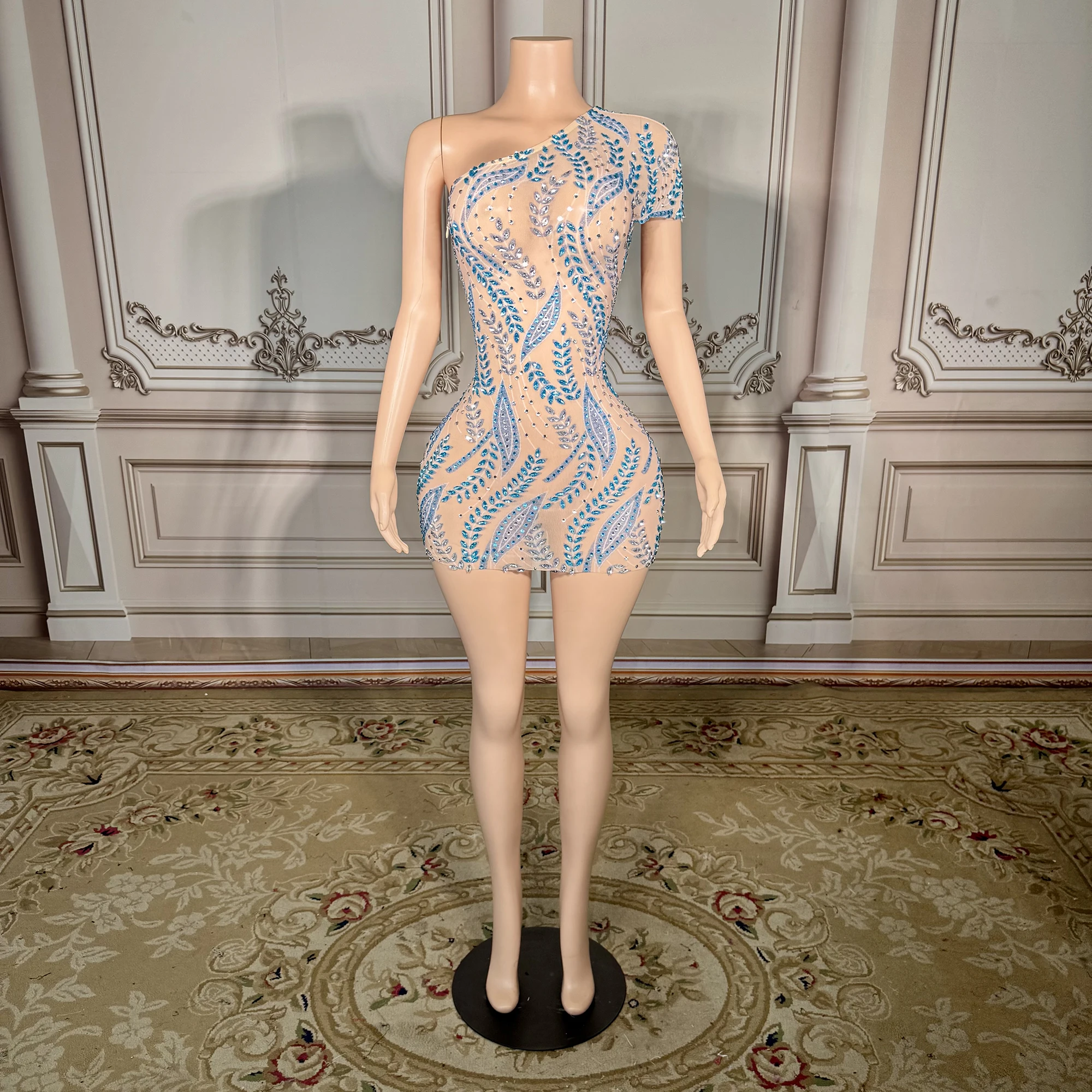 ZD Rhinestone Applique One-Shoulder Mini Dress for Night Club Wear Fancy Party Birthday Outfit Clubwear
ZD Rhinestone Applique One-Shoulder Mini Dress for Night Club Wear Fancy Party Birthday Outfit Clubwear