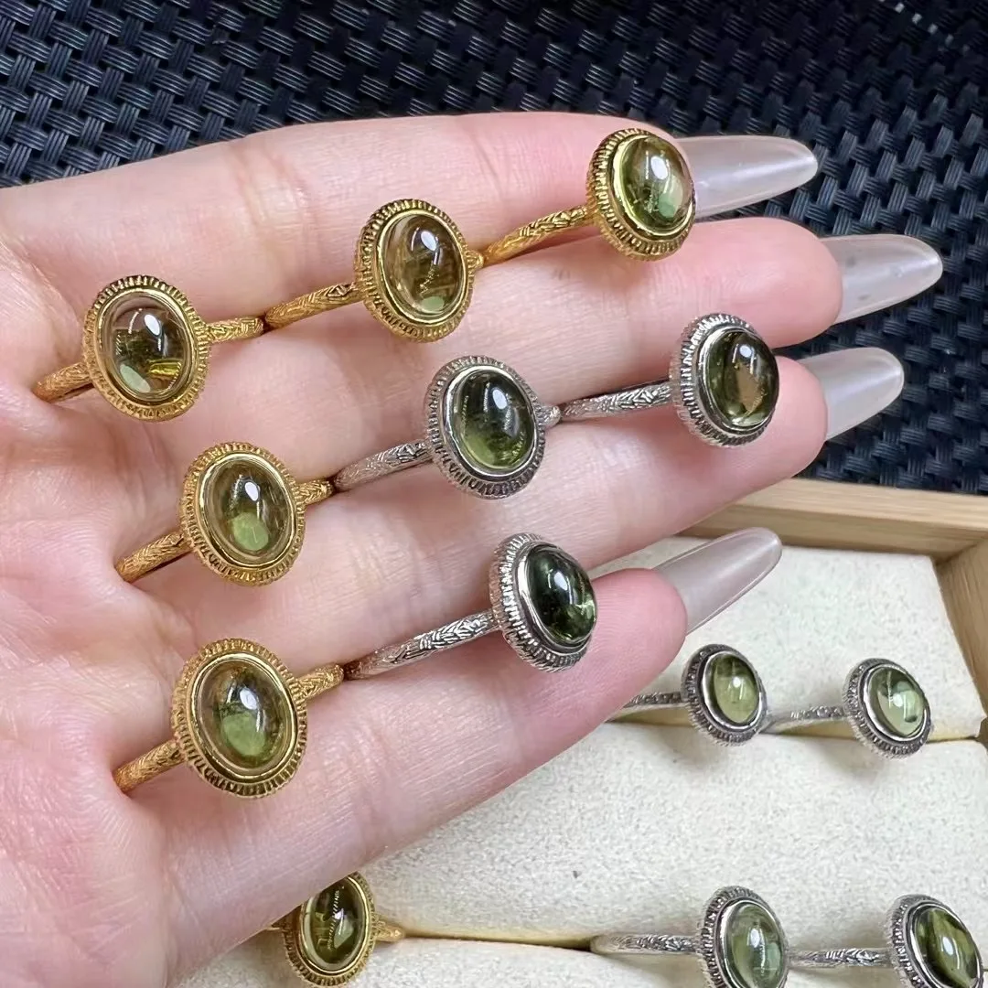 1 Pc Fengbaowu Natural Moldavite Ring Oval Cabochon 925 Sterling Silver Resizable Reiki Healing Stone Jewelry Gift For Women
1 Pc Fengbaowu Natural Moldavite Ring Oval Cabochon 925 Sterling Silver Resizable Reiki Healing Stone Jewelry Gift For Women