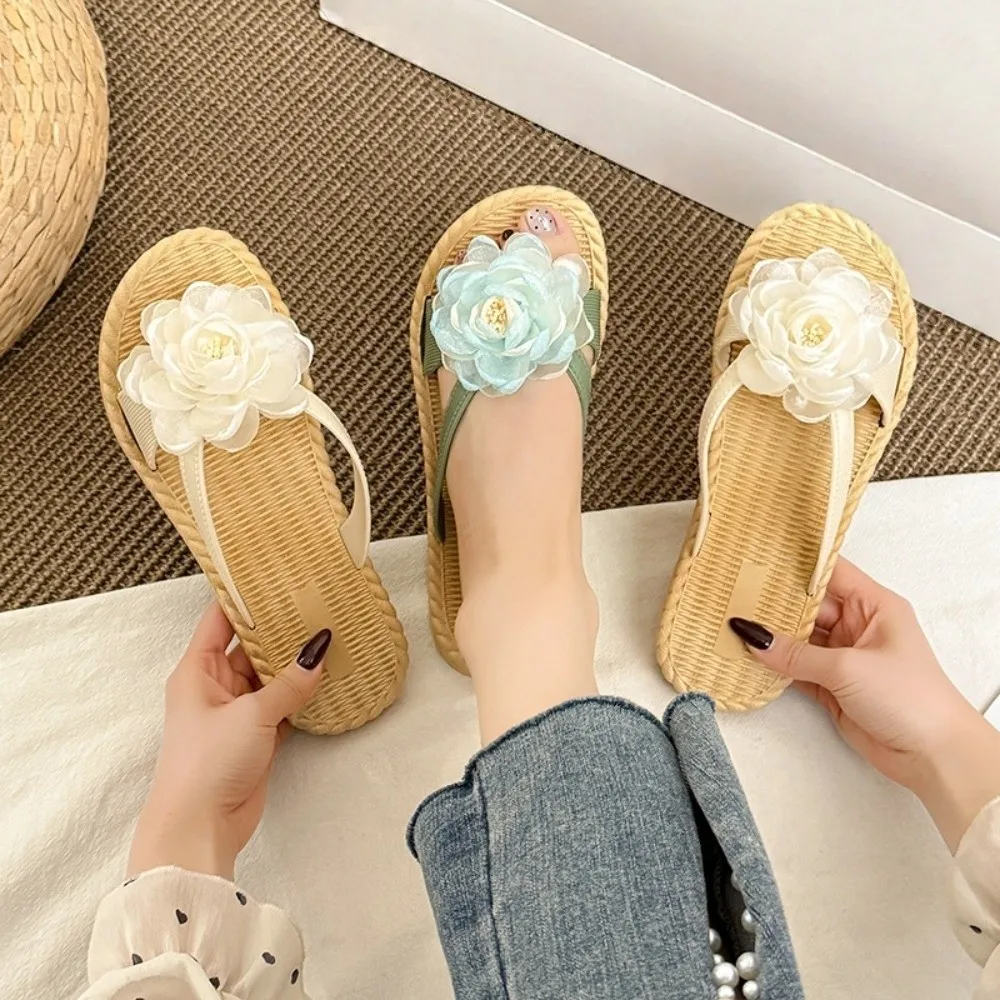 Sweet Holiday Gauze Flower Slippers Waterproof Flat Seaside Sandals Shoes Non-Slip Vacation Beach Slippers Outdoor
Sweet Holiday Gauze Flower Slippers Waterproof Flat Seaside Sandals Shoes Non-Slip Vacation Beach Slippers Outdoor