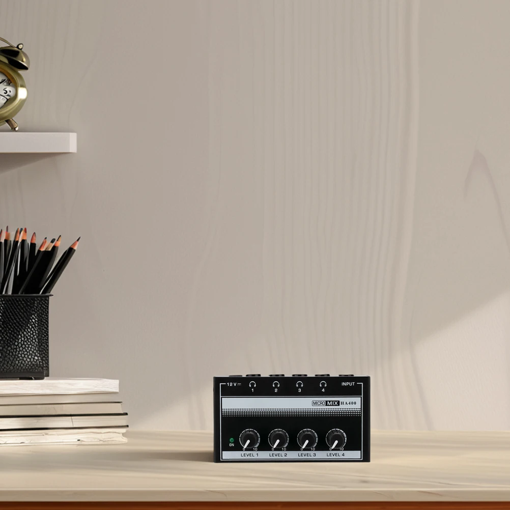 Headphone Amplifier For Recording Studio Metal Desktop Audio Splitter Device Portable Sound Headphone
Headphone Amplifier For Recording Studio Metal Desktop Audio Splitter Device Portable Sound Headphone