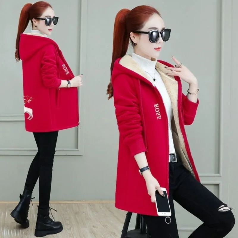 Fleece Thickened Large Size Women's Lamb Autumn and Winter New Medium and Long 2025 New Fleece Sweater Fashion Cardigan Jacket
Fleece Thickened Large Size Women's Lamb Autumn and Winter New Medium and Long 2025 New Fleece Sweater Fashion Cardigan Jacket