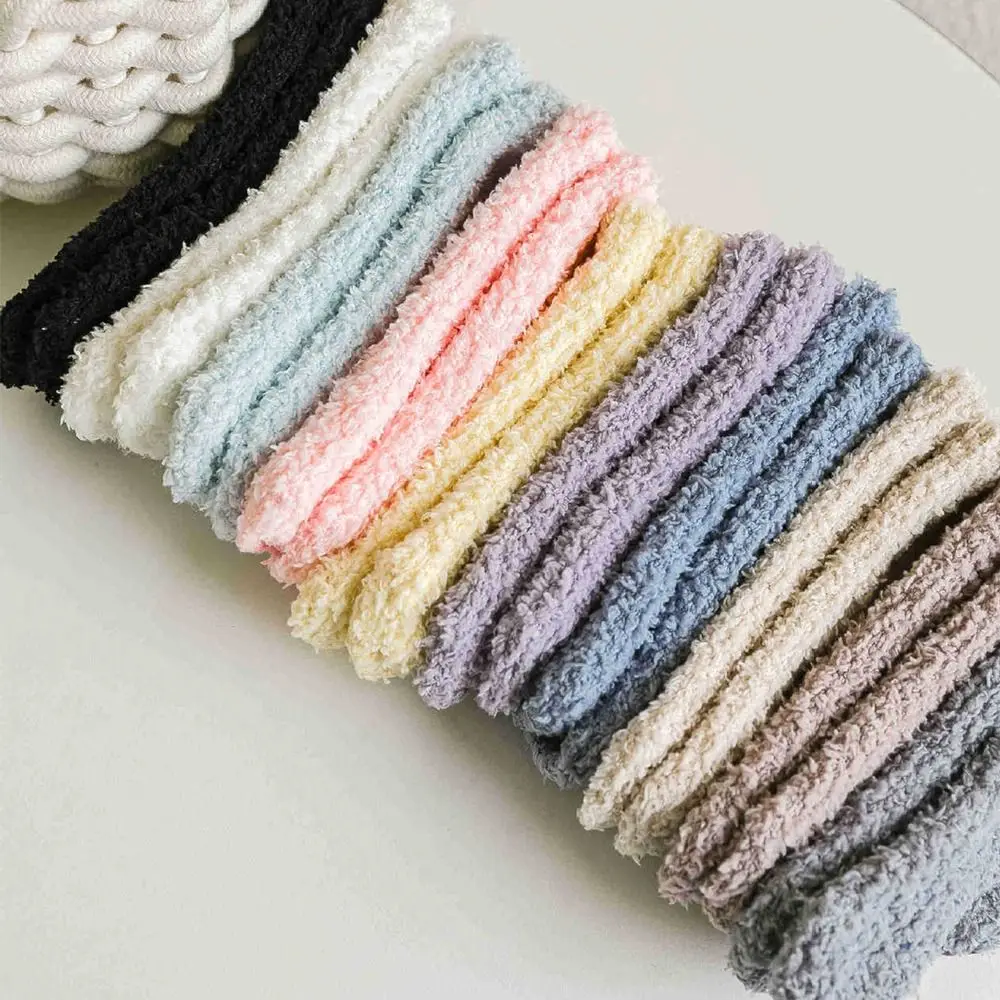 Solid Color Coral Fleece Baby Socks Korean Style Cat Paw Infant Learning Walk Socks Baby Hosiery Non-Slip Sole Home Sleep Socks
Solid Color Coral Fleece Baby Socks Korean Style Cat Paw Infant Learning Walk Socks Baby Hosiery Non-Slip Sole Home Sleep Socks