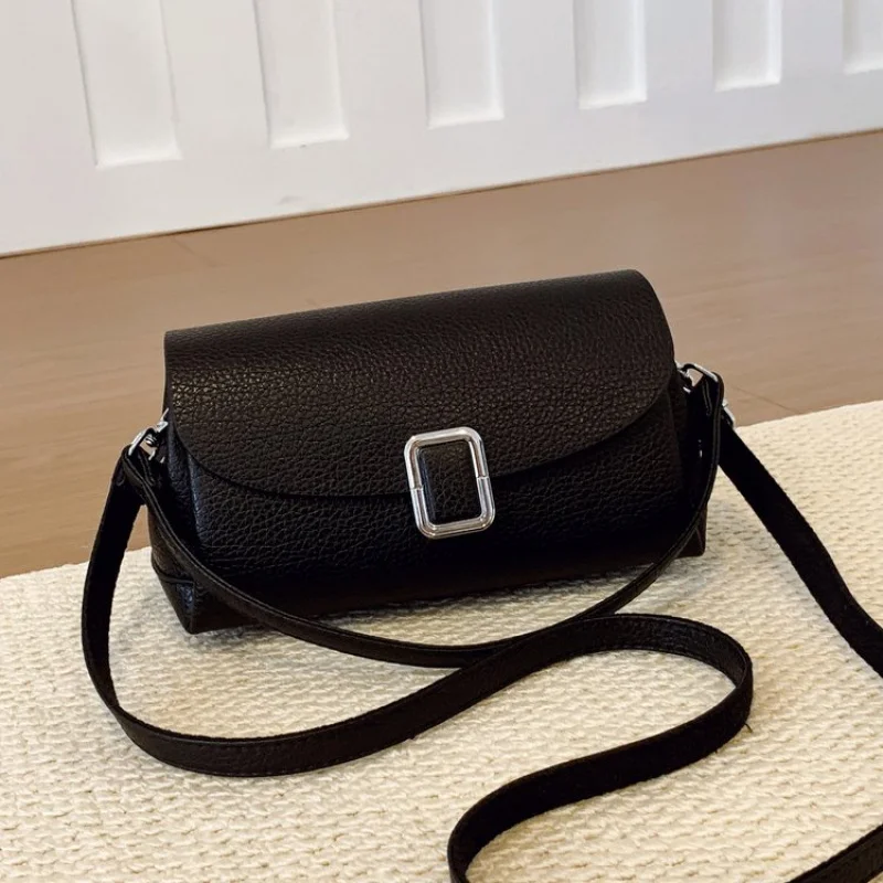 2025 New High-end Ladies Leather Crossbody Bag Luxury Brand Famous Designer Elegant Simple Paris Chic Aesthetic
2025 New High-end Ladies Leather Crossbody Bag Luxury Brand Famous Designer Elegant Simple Paris Chic Aesthetic