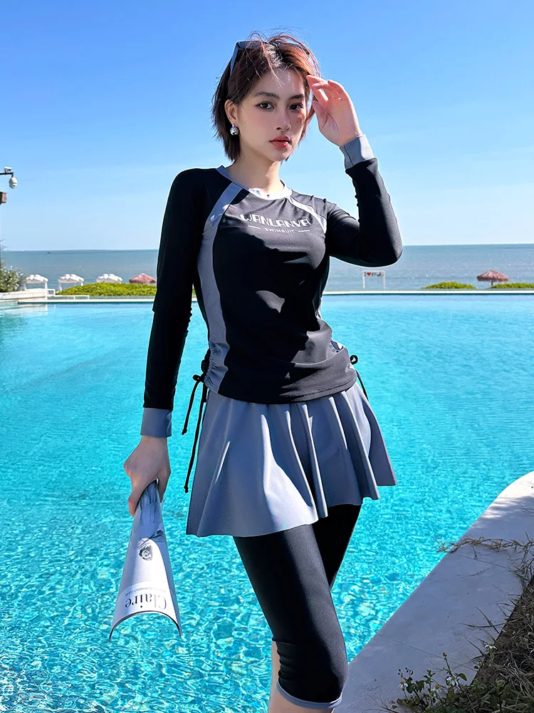 Женский раздельный купальник с длинными рукавами для термальных источников и спа, консервативный дизайн, большие размеры, для гимнастики и бассейна, специальное применение
Женский раздельный купальник с длинными рукавами для термальных источников и спа, консервативный дизайн, большие размеры, для гимнастики и бассейна, специальное применение