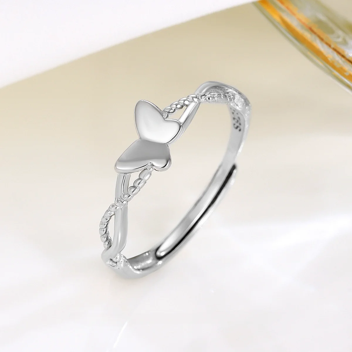 Exquisite Butterfly Ring Solid 925 Sterling Silver Adjustable Rings For Women Beautiful Fashion Party Girl Jewelry
Exquisite Butterfly Ring Solid 925 Sterling Silver Adjustable Rings For Women Beautiful Fashion Party Girl Jewelry