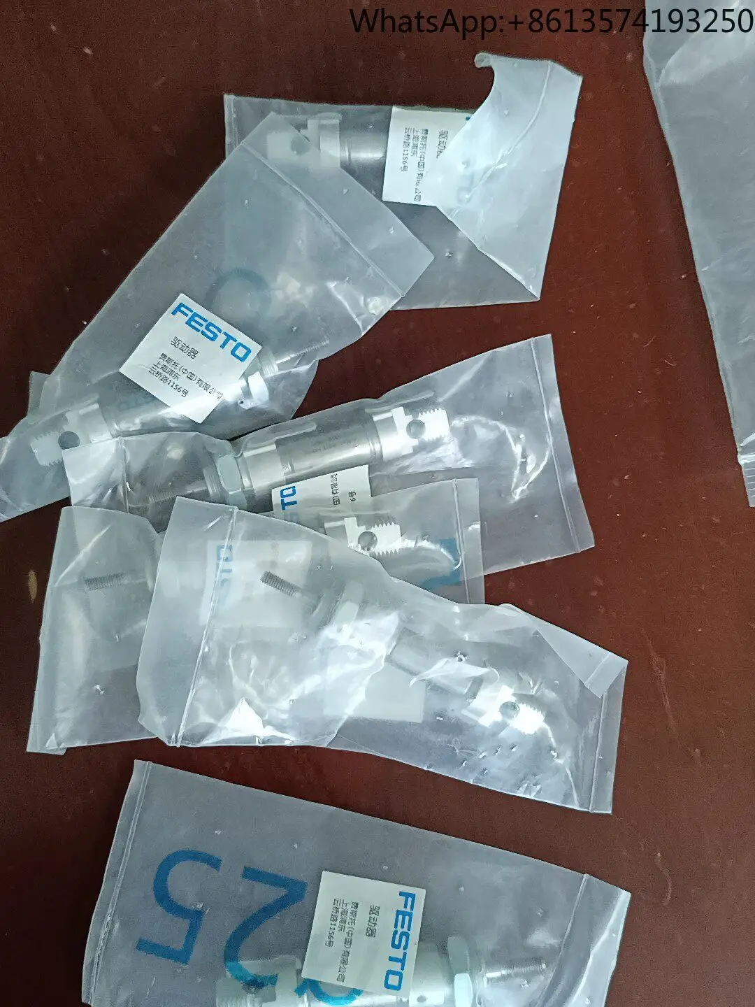 5039 DSN-10-3-P Festo brand new original genuine
5039 DSN-10-3-P Festo brand new original genuine