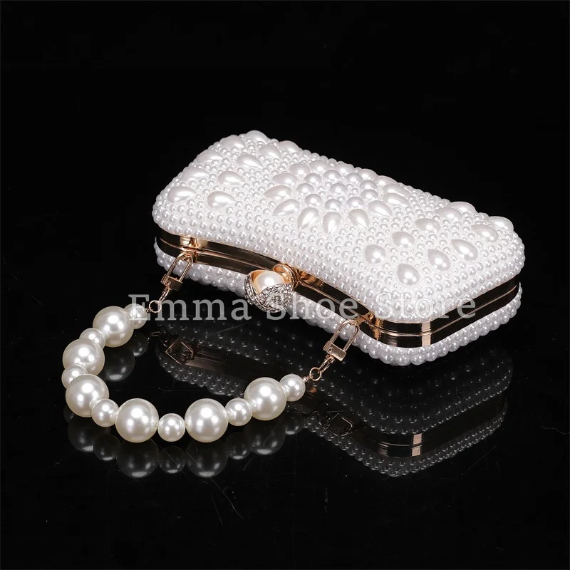 Vintage New Pearl Handmade Bag Women's Banquet Special Handbag Buckle Chain Beaded Lady Dress Square Shoulder Crossbody Bag
Vintage New Pearl Handmade Bag Women's Banquet Special Handbag Buckle Chain Beaded Lady Dress Square Shoulder Crossbody Bag