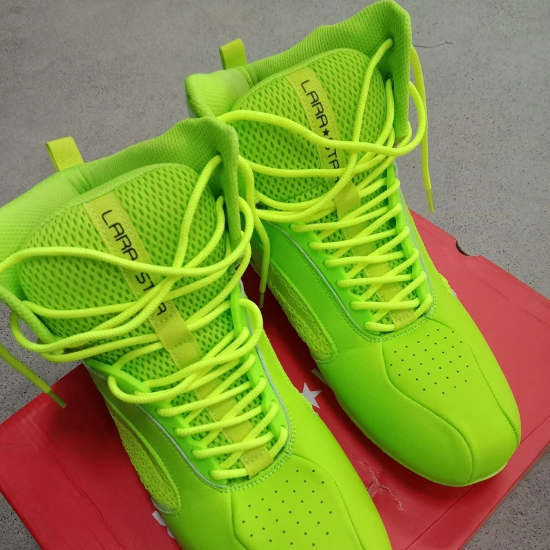 Men's and women's free fighting wrestling shoes wear-resistant non-slip sports shoes light and comfortable boxing shoes
Men's and women's free fighting wrestling shoes wear-resistant non-slip sports shoes light and comfortable boxing shoes