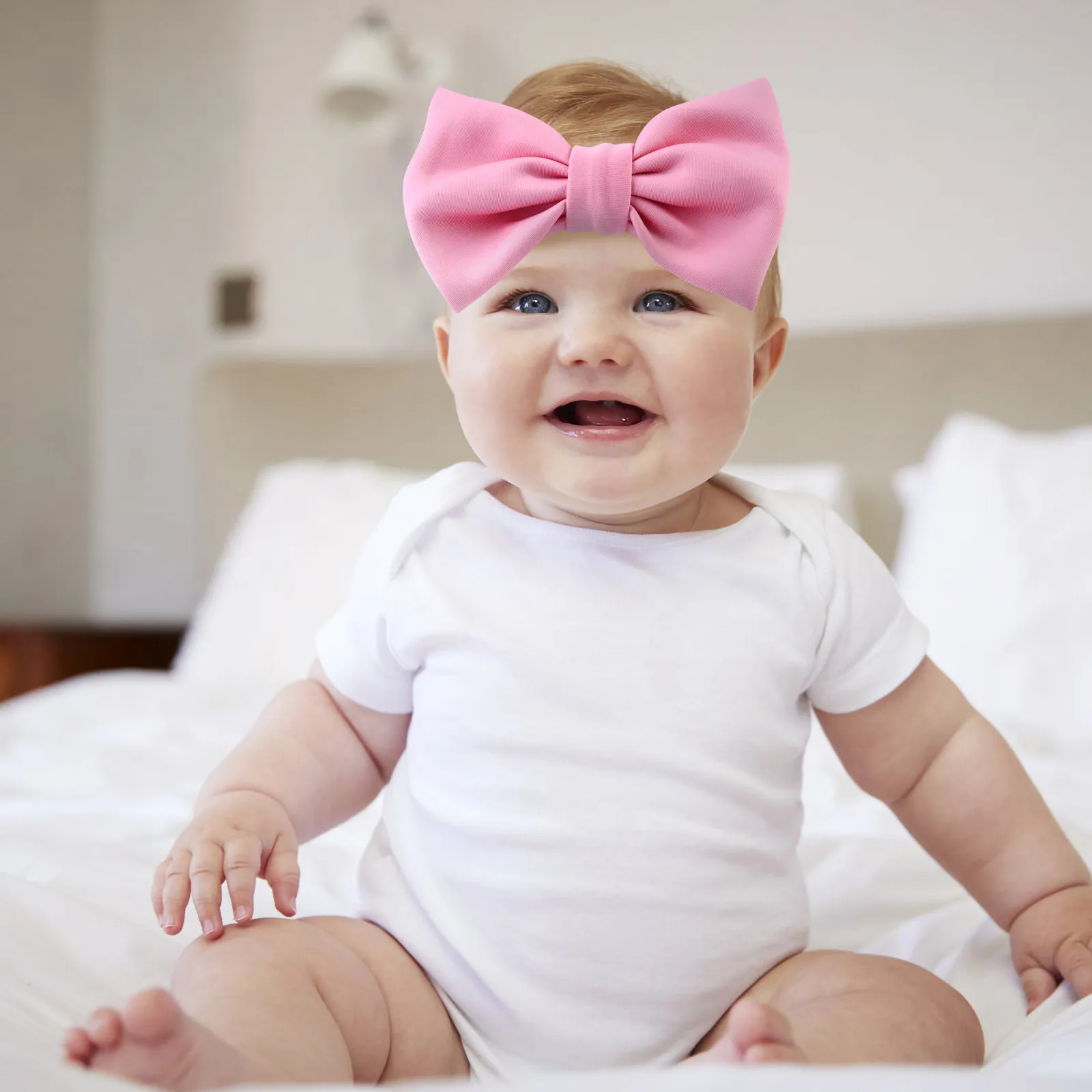 Набор из 4 эластичных мягких тканевых повязок на голову с бантом для фотосессий и подарков
Набор из 4 эластичных мягких тканевых повязок на голову с бантом для фотосессий и подарков