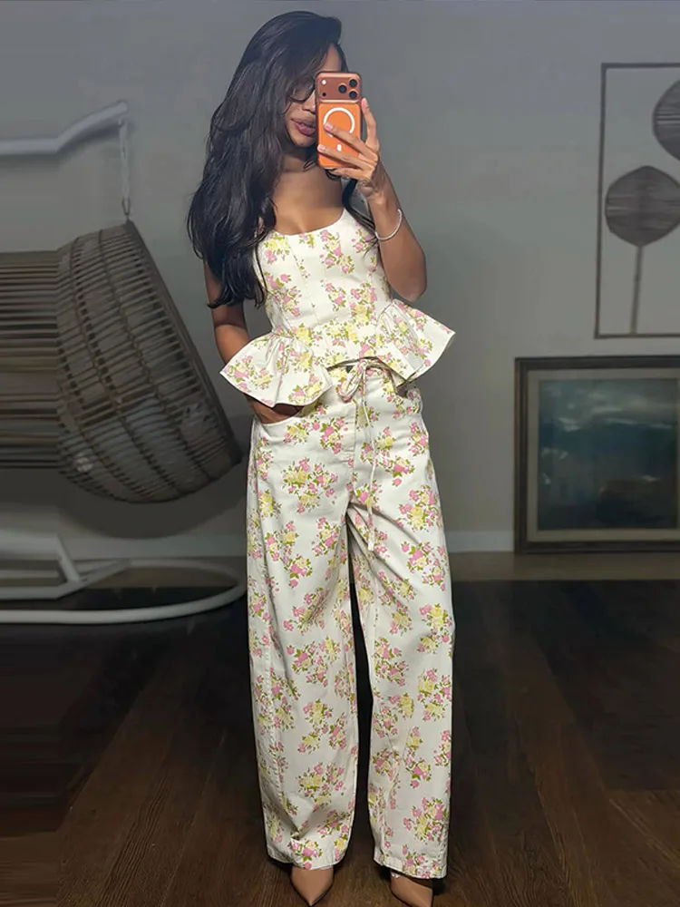 New Elegant Printed Women's Vest Trouser Suits Sleeveless Ruffle Wide Leg Pants Lady Set 2026 Spring Summer 2 Pieces Set Women
New Elegant Printed Women's Vest Trouser Suits Sleeveless Ruffle Wide Leg Pants Lady Set 2026 Spring Summer 2 Pieces Set Women