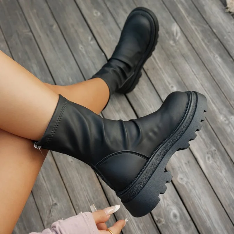 Новинка 2023 года, женские короткие ботильоны, туфли на платформе, женские модные ботильоны на молнии сзади, женские осенние женские туфли в стиле ретро
Новинка 2023 года, женские короткие ботильоны, туфли на платформе, женские модные ботильоны на молнии сзади, женские осенние женские туфли в стиле ретро