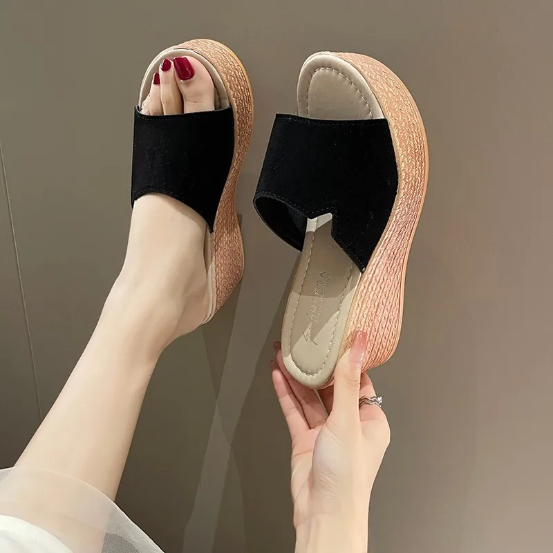 Women's Slippers 2022 New Summer Fashion Open Toe Shoes Wedge Heels Platform High Heels Women Outdoor Lightweight Casual Sandals
Women's Slippers 2022 New Summer Fashion Open Toe Shoes Wedge Heels Platform High Heels Women Outdoor Lightweight Casual Sandals