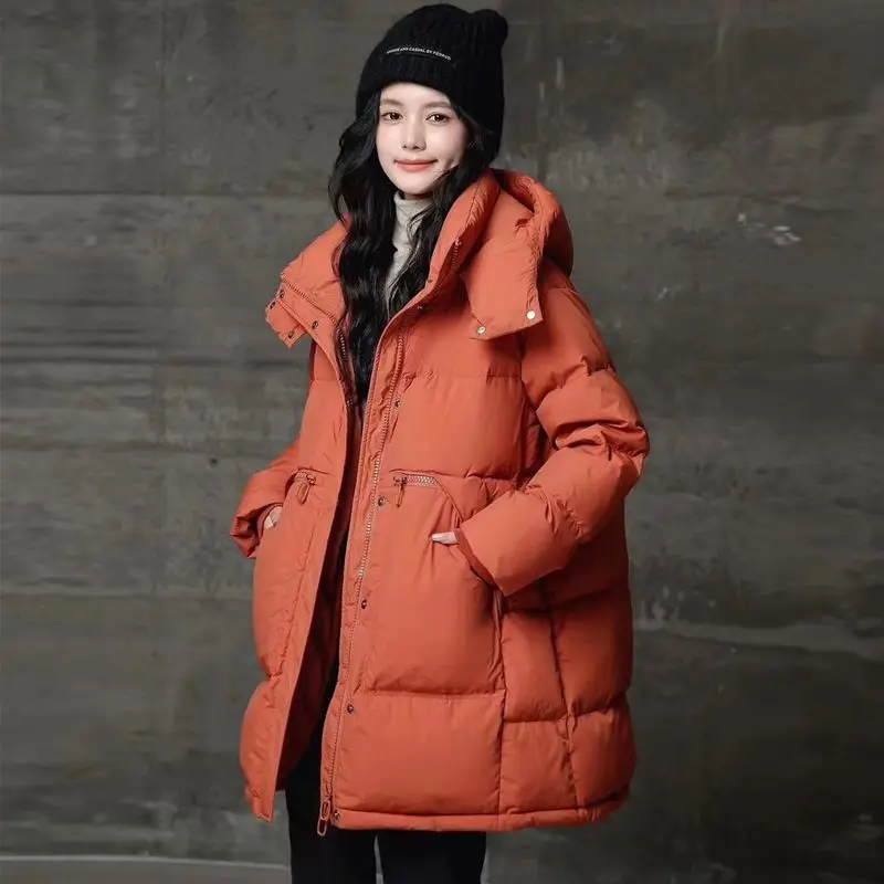 Ultra-Light Thiened Du down Jaet Simple Unique Design Warm Mid-Length Hooded Loose Women's Faion Winter Coat
Ultra-Light Thiened Du down Jaet Simple Unique Design Warm Mid-Length Hooded Loose Women's Faion Winter Coat