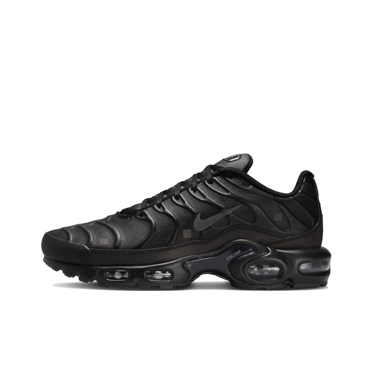 Nike Air Max Plus COLD WALL Черный FD7855-001
Nike Air Max Plus COLD WALL Черный FD7855-001
