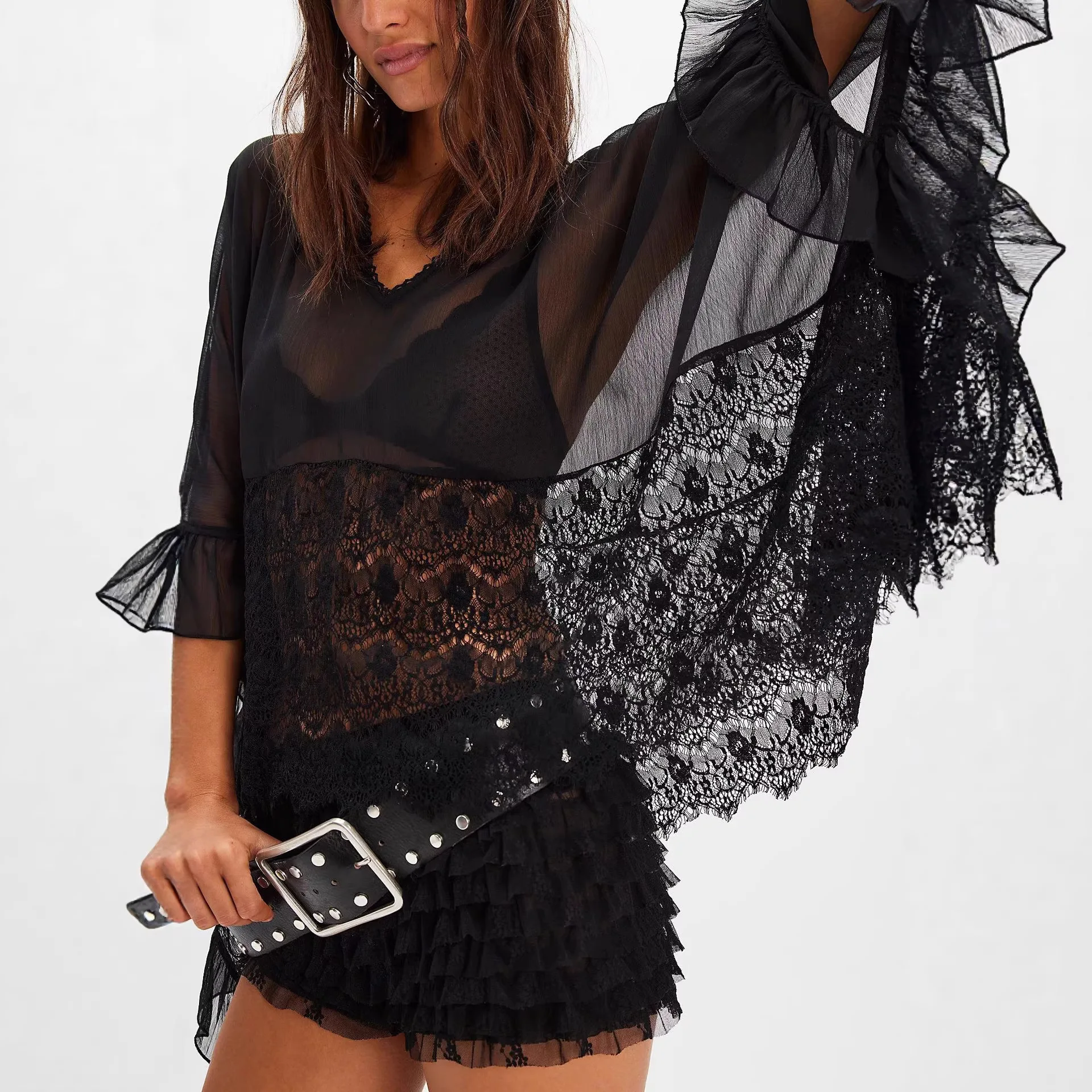 New Spring Summer Women's Mesh Blouse With Bat Sleeves Lace Patchwork Loose Big Size Beach Sunscreen Shirt
New Spring Summer Women's Mesh Blouse With Bat Sleeves Lace Patchwork Loose Big Size Beach Sunscreen Shirt