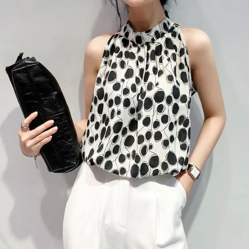 Summer New Korean Floral Sleeveless Loose Tanks Print Off Shoulder All-match Sweet Shirt Tops Fashion Temperament Women Clothing
Summer New Korean Floral Sleeveless Loose Tanks Print Off Shoulder All-match Sweet Shirt Tops Fashion Temperament Women Clothing