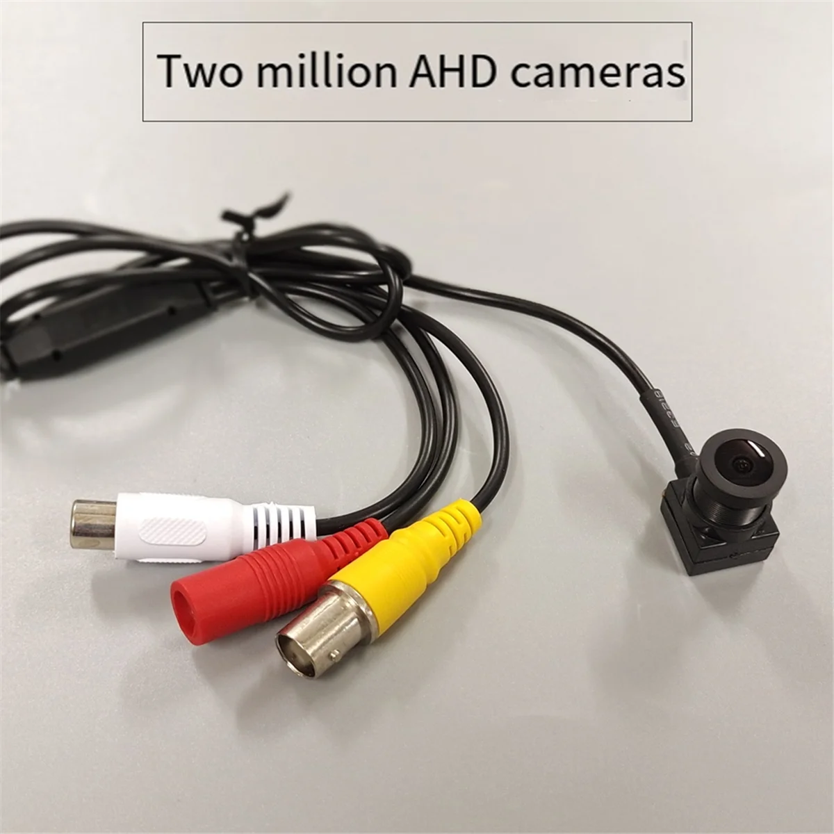 Модная камера видеонаблюдения HD 1080p 2MP, 130 градусов, портативная проводная камера, мини-камера наблюдения (AHD-T302)
Модная камера видеонаблюдения HD 1080p 2MP, 130 градусов, портативная проводная камера, мини-камера наблюдения (AHD-T302)