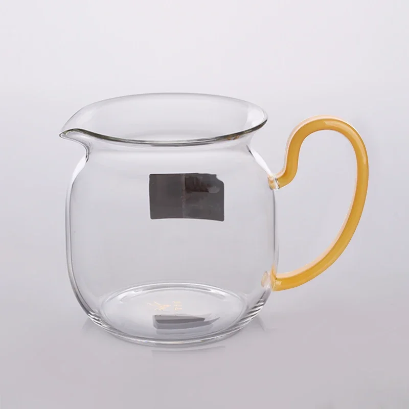 The new model is launched from the slow hall fair cup glass handle, and the tea cup has a heat-resistant side handle.
The new model is launched from the slow hall fair cup glass handle, and the tea cup has a heat-resistant side handle.