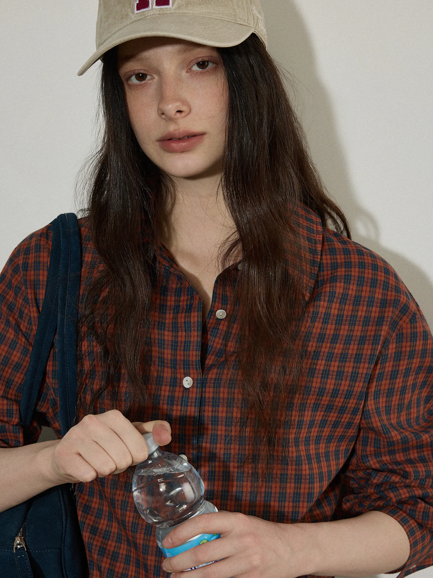 Lofi Choose Vintage Plaid Long Sleeve Loose Cotton Shirt Women's Spring New Style Classic Collar Casual Comfortable Top
Lofi Choose Vintage Plaid Long Sleeve Loose Cotton Shirt Women's Spring New Style Classic Collar Casual Comfortable Top