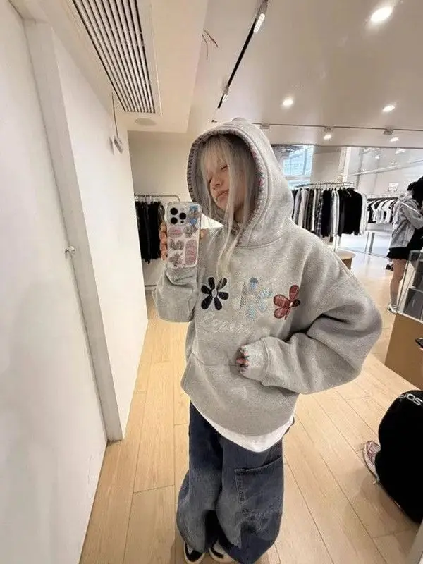 Женская толстовка большого размера с капюшоном, на флисовой подкладке, с вышивкой, очень удобная, для осени и зимы, повседневный топ
Женская толстовка большого размера с капюшоном, на флисовой подкладке, с вышивкой, очень удобная, для осени и зимы, повседневный топ