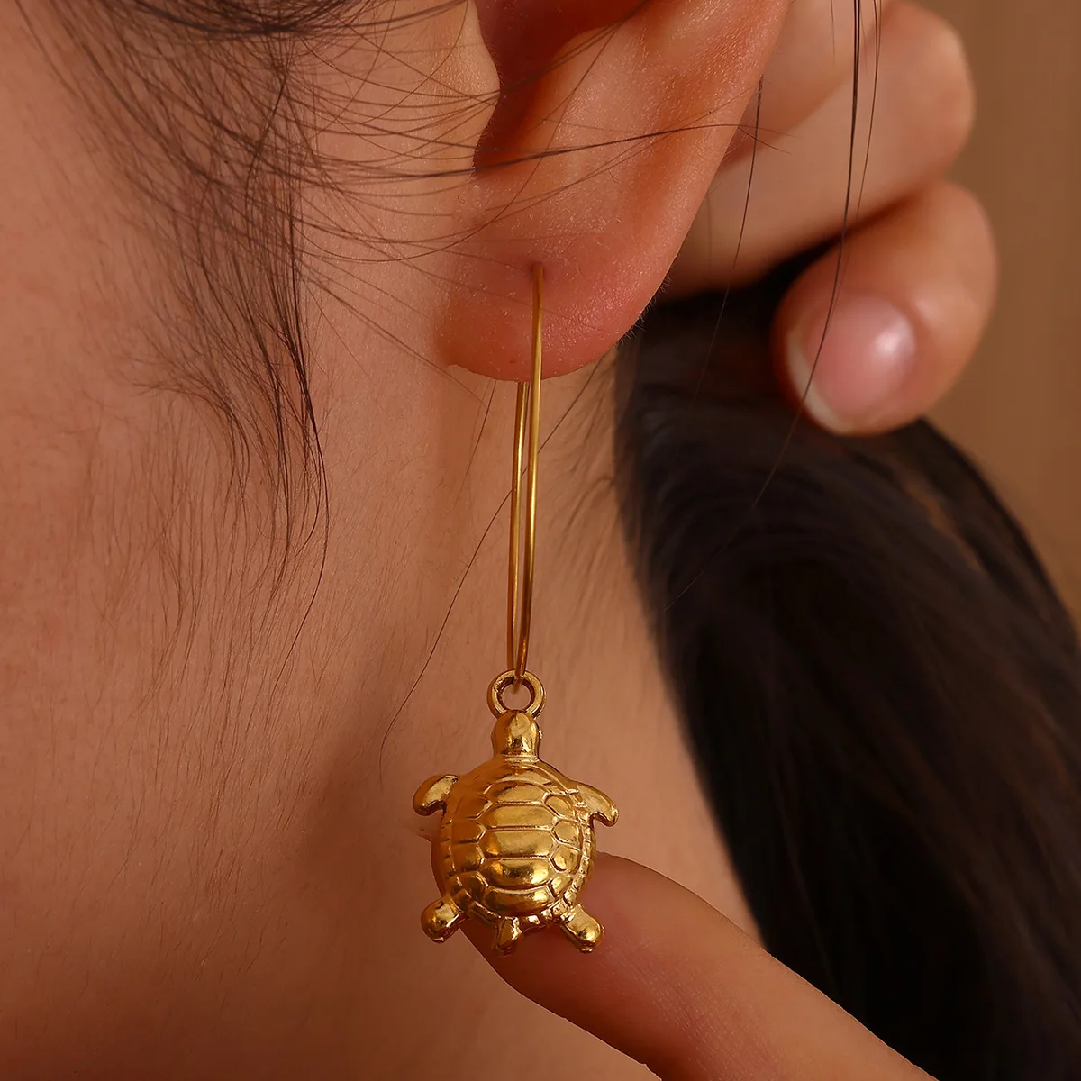 Turtle Huggie Hoop Earrings Women Beautiful Ocean Sea Turtles Charm Hoops Gold Color Stainless Steel Jewelry Gift For Her Mom
Turtle Huggie Hoop Earrings Women Beautiful Ocean Sea Turtles Charm Hoops Gold Color Stainless Steel Jewelry Gift For Her Mom