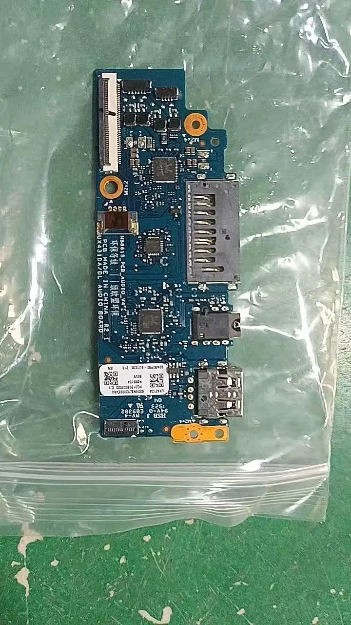 ORIGINAL STOCK USB BOARD FOR ASUS 14 UX431F UM431D BX431 U4500F AUDIO BOARD
ORIGINAL STOCK USB BOARD FOR ASUS 14 UX431F UM431D BX431 U4500F AUDIO BOARD