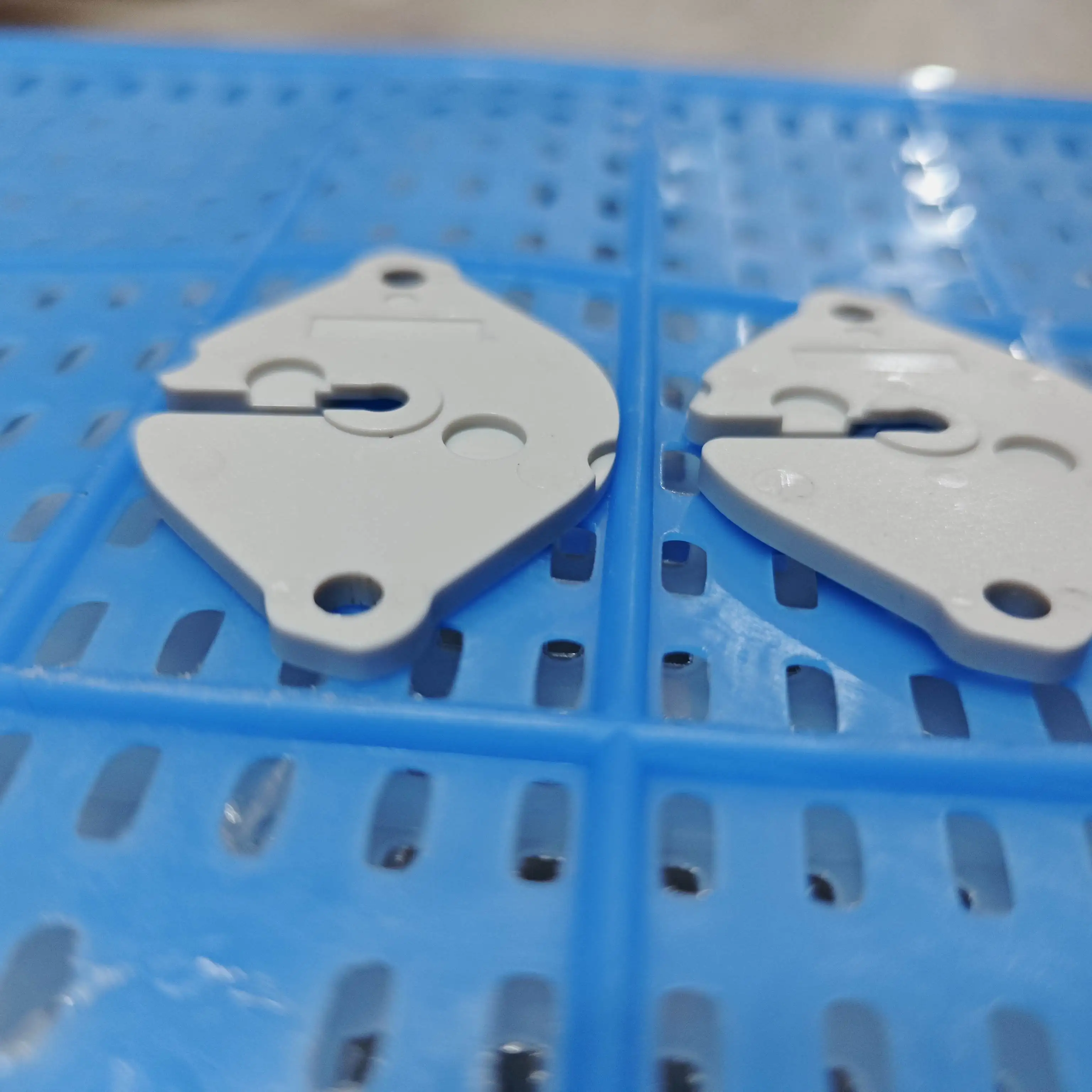 2 шт. оригинальная новая демпферная пластина двигателя FC6-3584-000 для Canon 6055 6065 6075 6255 6265 6275 8105 8095 8085 8205
2 шт. оригинальная новая демпферная пластина двигателя FC6-3584-000 для Canon 6055 6065 6075 6255 6265 6275 8105 8095 8085 8205