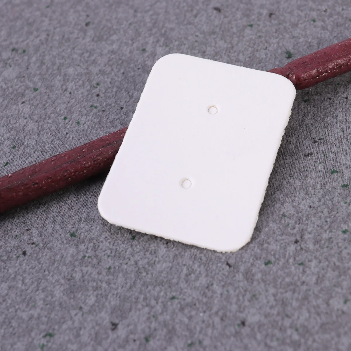 100 шт., карты для демонстрации сережек, бумажные бирки премиум-класса для ювелирных изделий, ценники, скрапбуки, знаки, подарочные пакеты, самодельные украшения
100 шт., карты для демонстрации сережек, бумажные бирки премиум-класса для ювелирных изделий, ценники, скрапбуки, знаки, подарочные пакеты, самодельные украшения