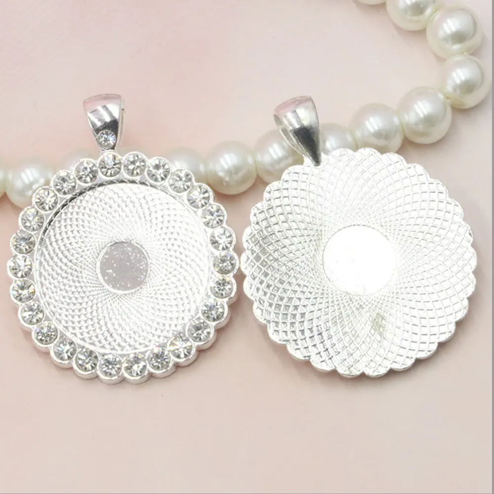 10Pcs Rhinestone Pendant Trays 30mm Gold DIY Blanks Alloy Bezels Jewelry Accessories For Necklace Bracelet
10Pcs Rhinestone Pendant Trays 30mm Gold DIY Blanks Alloy Bezels Jewelry Accessories For Necklace Bracelet