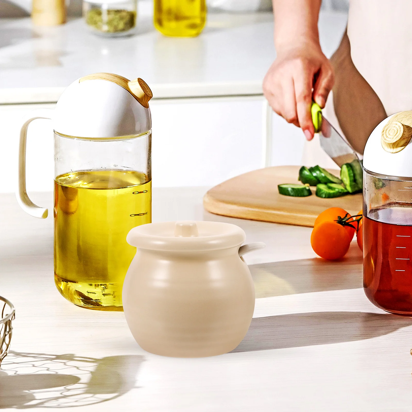 1Set Condiment Jar Ceramic Lard Container 300Ml Multi Functional Spice Storage for Kitchen Dining Room Decor Modern Style Sugar
1Set Condiment Jar Ceramic Lard Container 300Ml Multi Functional Spice Storage for Kitchen Dining Room Decor Modern Style Sugar