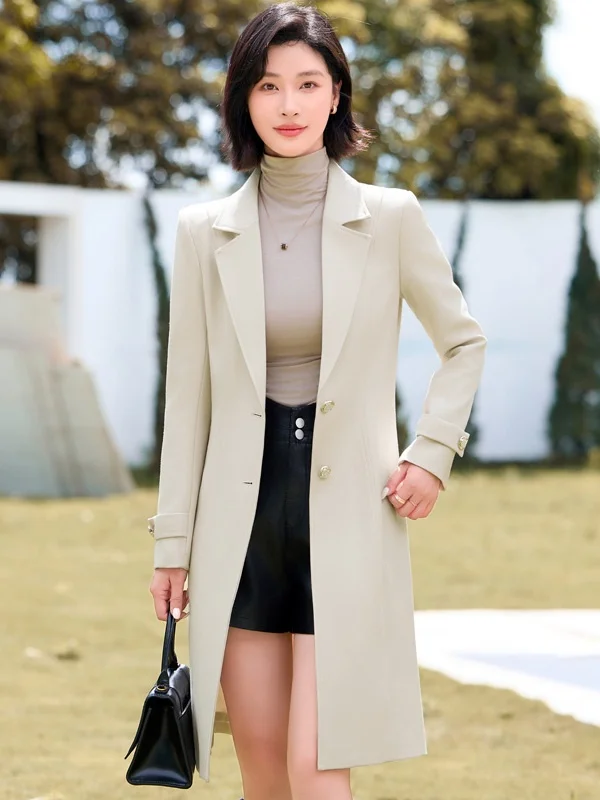 Elegant Gold Embossed Waist-Cinching Suit Collar Coat for Women Professional Commute Style Mid-Length Autumn Winter New Arrival
Elegant Gold Embossed Waist-Cinching Suit Collar Coat for Women Professional Commute Style Mid-Length Autumn Winter New Arrival