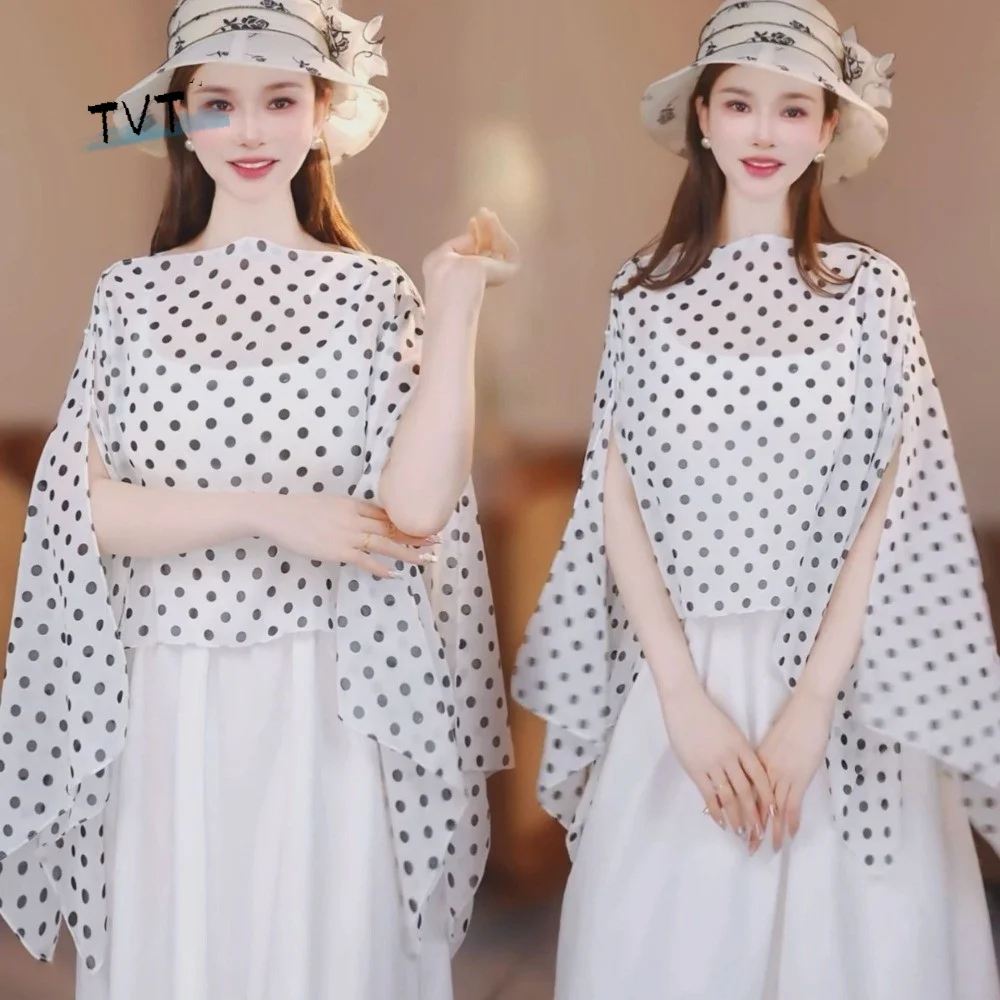 Breathable Mesh Transparent Sunscreen Cover-up Polka Dot Elegant Beach Cover-Up Loose Fit Cloak Sheer Shawl Top Holiday
Breathable Mesh Transparent Sunscreen Cover-up Polka Dot Elegant Beach Cover-Up Loose Fit Cloak Sheer Shawl Top Holiday