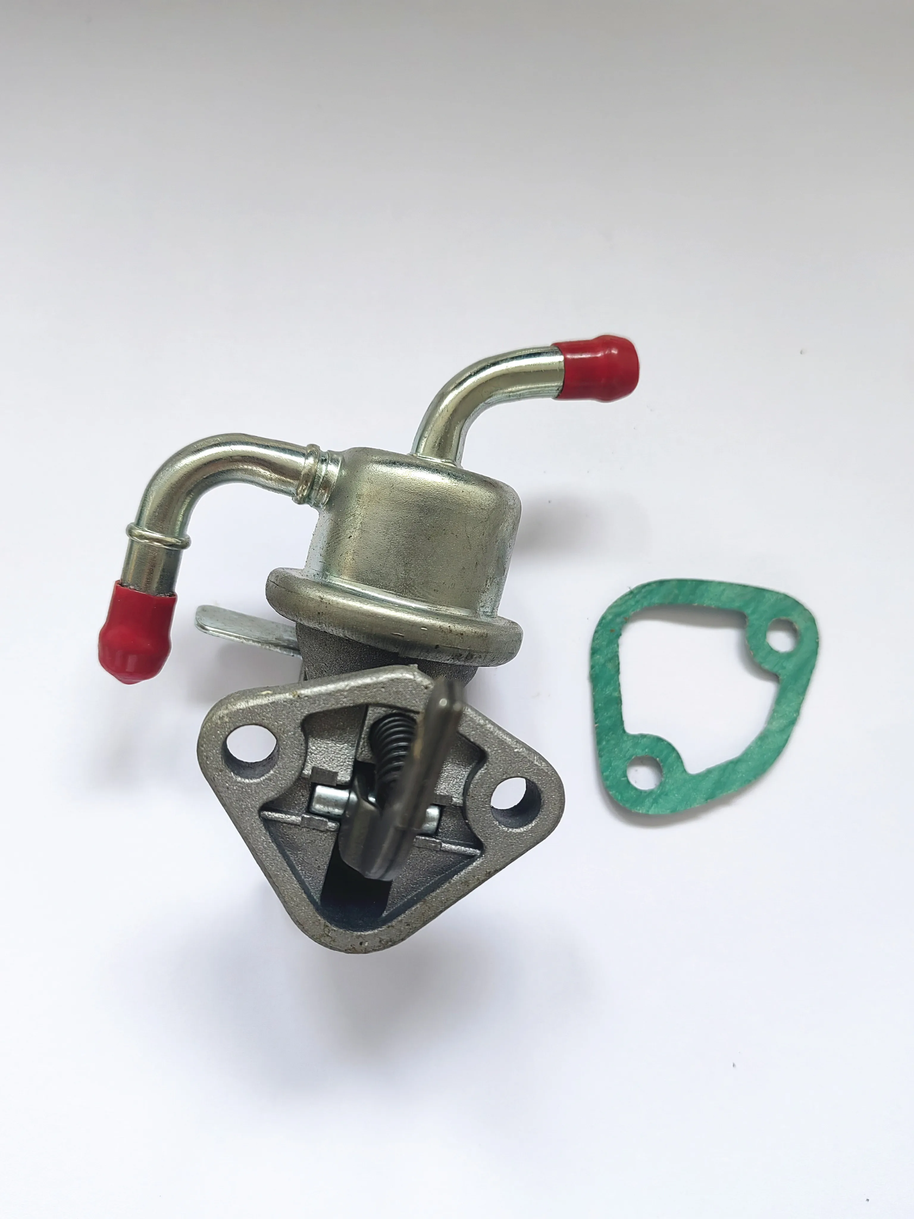 Fuel Lift Pump 16285-52032 16285-52030 Fits For Kubota D905 D1005 D1105 V1305 V1505 Engine
Fuel Lift Pump 16285-52032 16285-52030 Fits For Kubota D905 D1005 D1105 V1305 V1505 Engine