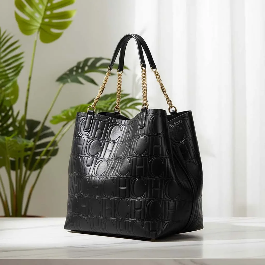 CH High Quality Solid Color Simple Style Women's Large Capacity Handbag Suitable Daily Commuting Fashionable Versatile
CH High Quality Solid Color Simple Style Women's Large Capacity Handbag Suitable Daily Commuting Fashionable Versatile