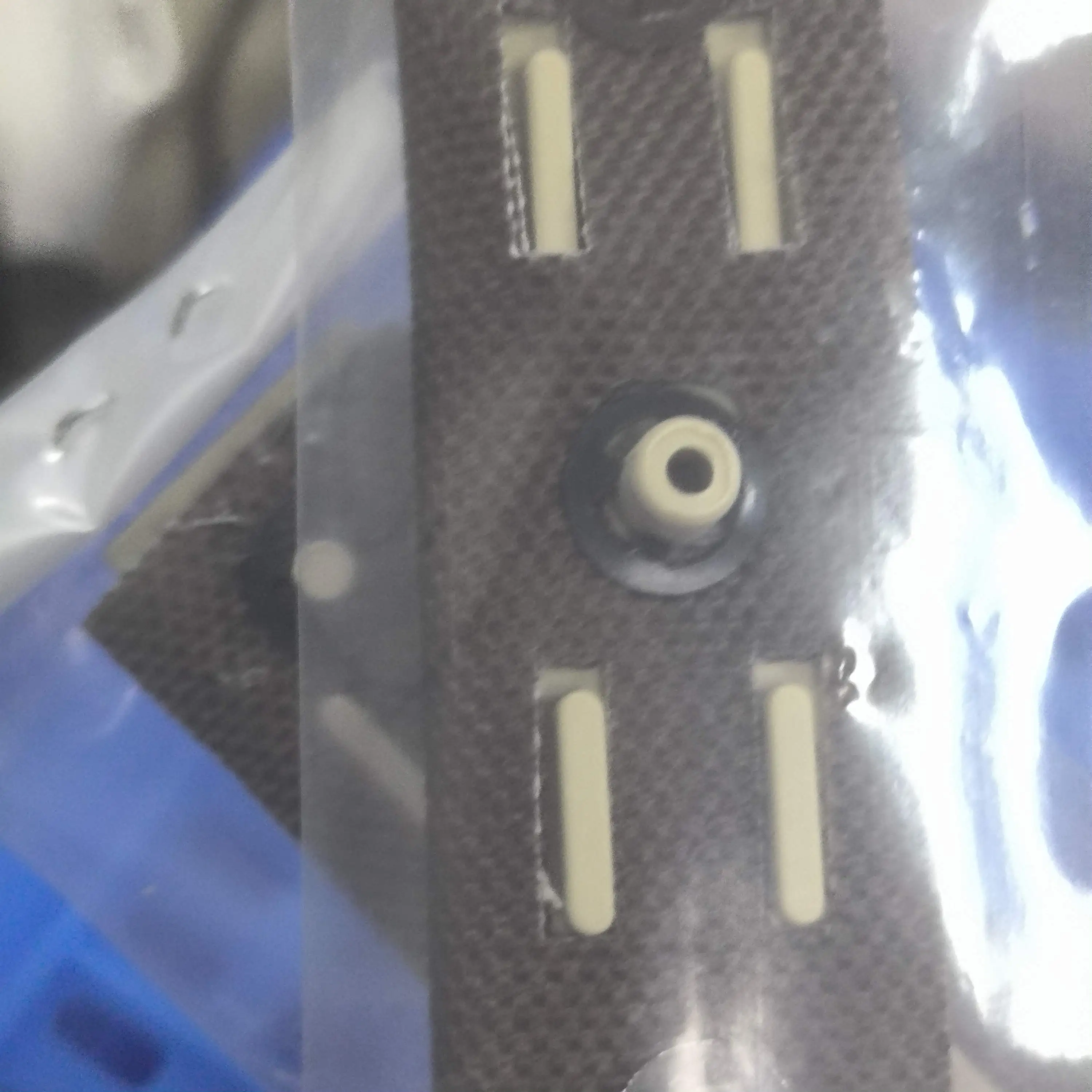 FK-1150 302RV93050 Держатель масляной накладки для Kyocera M2040 M2135 M2235 M2540 M2635 M2640 M2735 M2835 P2040 P2235 P2335
FK-1150 302RV93050 Держатель масляной накладки для Kyocera M2040 M2135 M2235 M2540 M2635 M2640 M2735 M2835 P2040 P2235 P2335