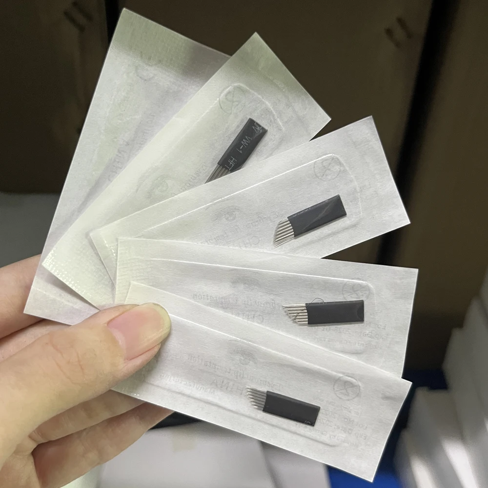 50pcs 3 Row 28Pins Slanted Microblading Shading Needle Blades Lip Blush Permanent Makeup Manual Eyebrow Needle Tattoo Supplies
50pcs 3 Row 28Pins Slanted Microblading Shading Needle Blades Lip Blush Permanent Makeup Manual Eyebrow Needle Tattoo Supplies