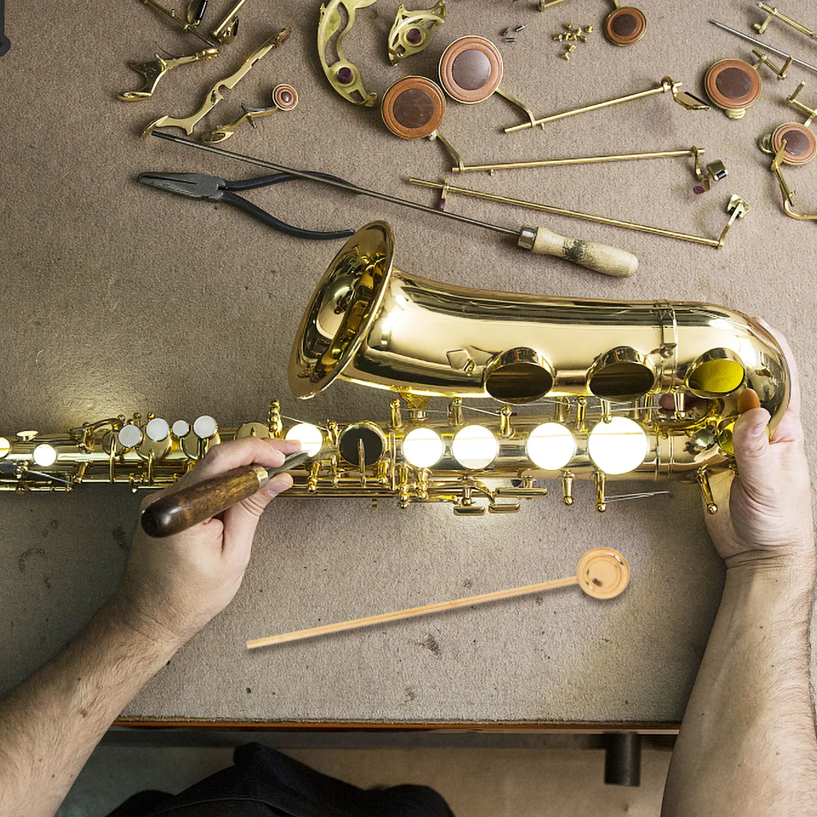 Key Cover Protector Durable Golden Repair Tool for Wind Instruments Sax Accessories Maintenance Musical Instrument Adjustment
Key Cover Protector Durable Golden Repair Tool for Wind Instruments Sax Accessories Maintenance Musical Instrument Adjustment