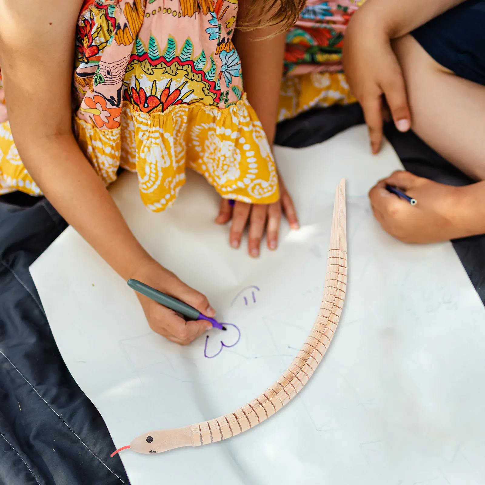 Набор из 3 гибких деревянных змей для росписи, неокрашенные, для творчества, декор на Хэллоуин для детей и родителей
Набор из 3 гибких деревянных змей для росписи, неокрашенные, для творчества, декор на Хэллоуин для детей и родителей