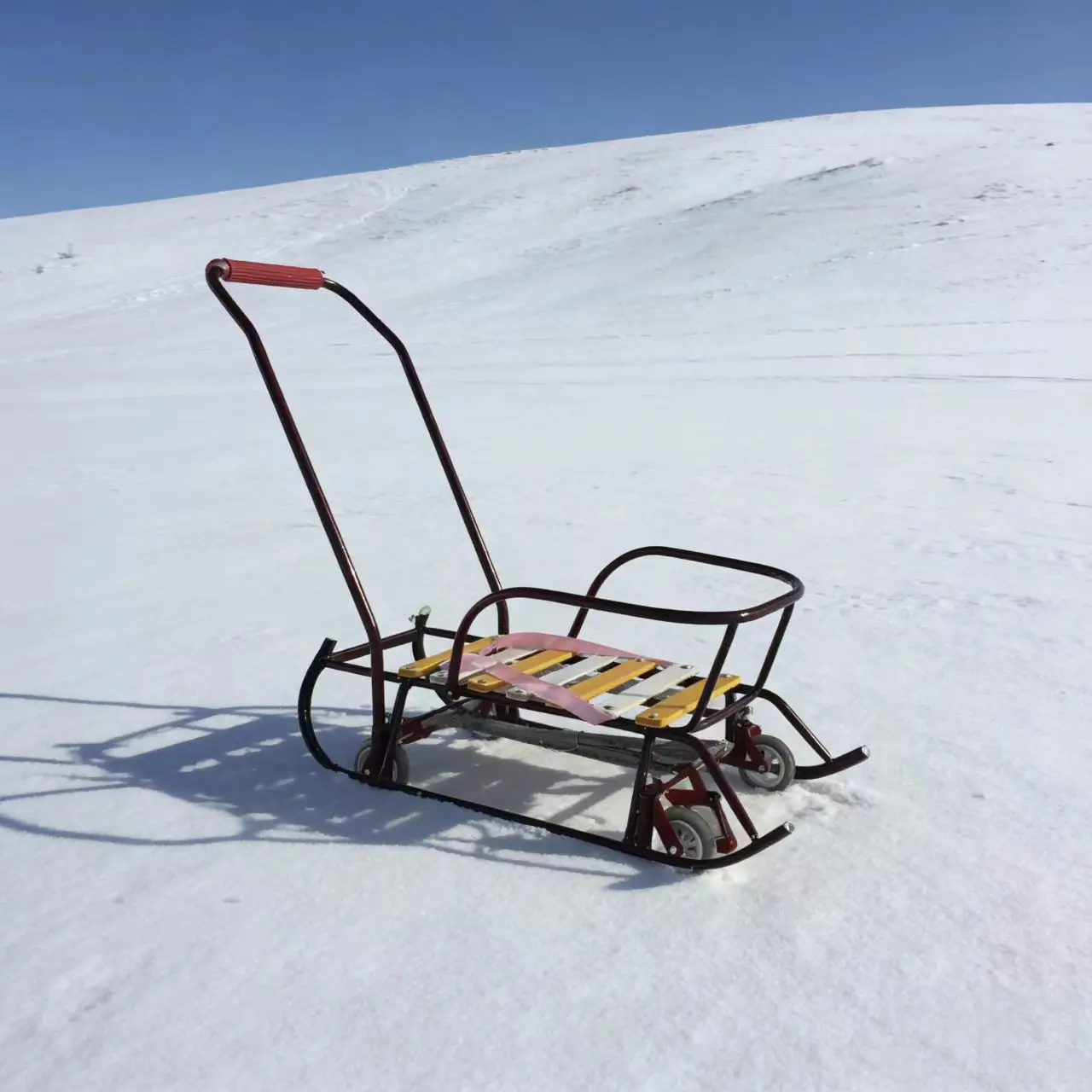 Четырехколесные зимние санки-бобслей, металлические и деревянные снегокаты для оптовой продажи и активного отдыха на природе
Четырехколесные зимние санки-бобслей, металлические и деревянные снегокаты для оптовой продажи и активного отдыха на природе