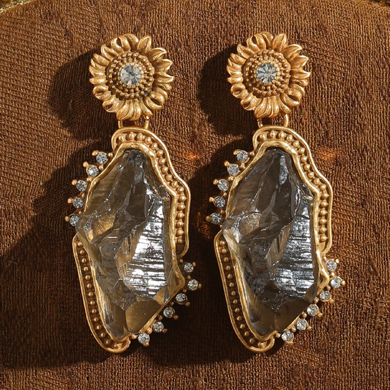 Vintage Sunflower Drop Dangle Earrings Resin Layered Pendant Antique Gold Color Accessories Women Wedding Luxury Quality Jewelry
Vintage Sunflower Drop Dangle Earrings Resin Layered Pendant Antique Gold Color Accessories Women Wedding Luxury Quality Jewelry
