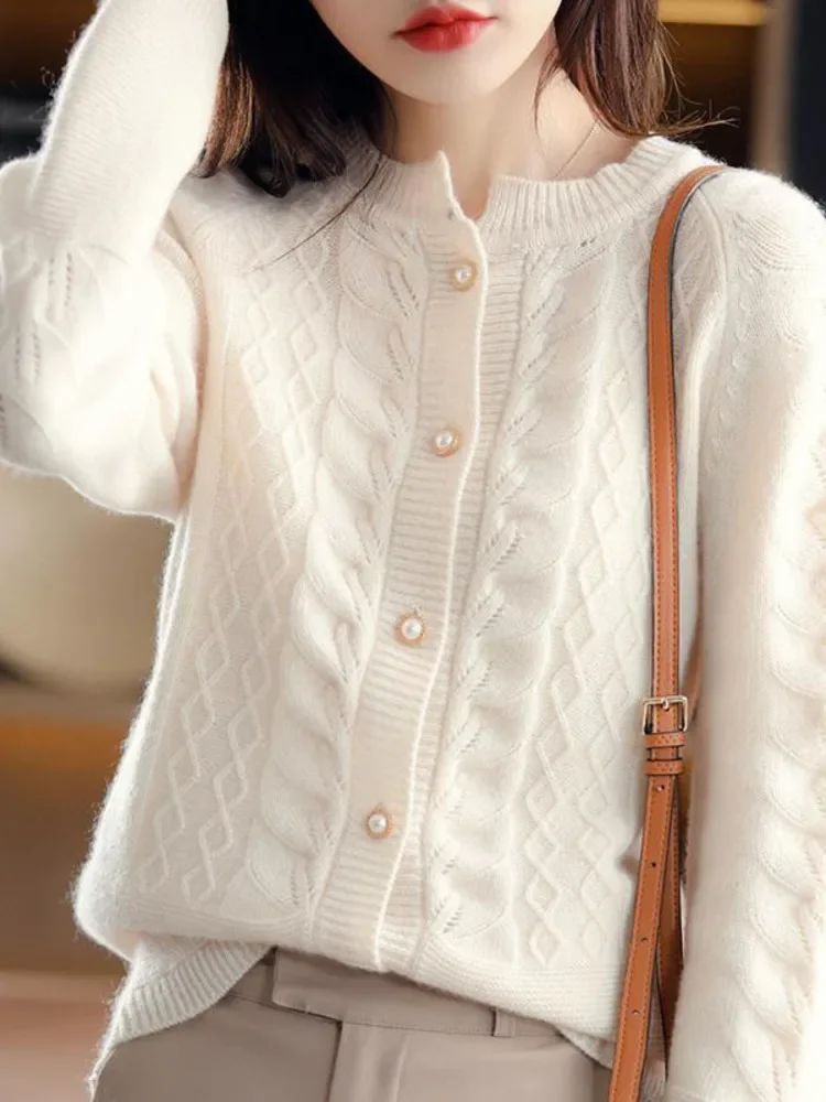 Sweater Coat Women Winter Lazy Style Harajuku Simple Korean Retro O Neck Knitted Cardigan Chic Fashion Basic PH139
Sweater Coat Women Winter Lazy Style Harajuku Simple Korean Retro O Neck Knitted Cardigan Chic Fashion Basic PH139