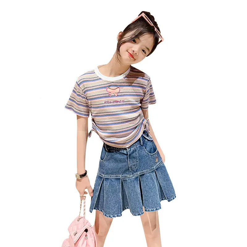 Fashion teen Girls Clothes Set Casual Sweet Top t shirt +Denim Skirt 2pcs Summer Children outfits 6 8 11 13 14 15 kids suit
Fashion teen Girls Clothes Set Casual Sweet Top t shirt +Denim Skirt 2pcs Summer Children outfits 6 8 11 13 14 15 kids suit
